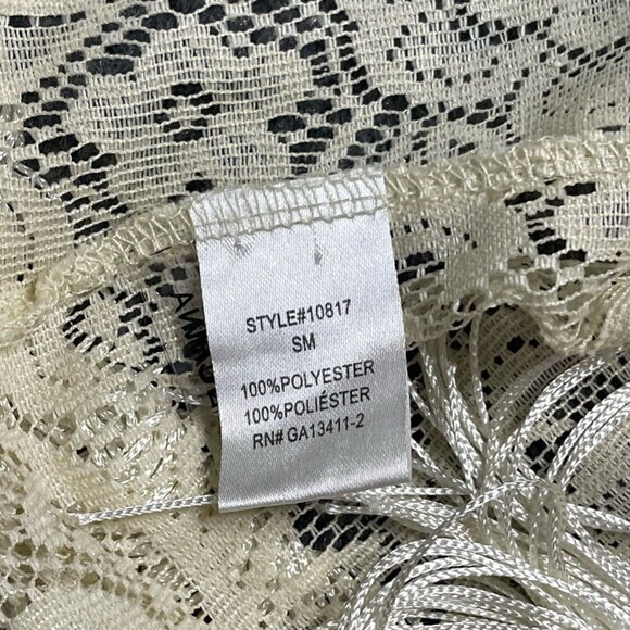 Becool Womens Bajee Collection Shrug Shaw Off White Floral Cap Sleeve Fringe SM - Picture 6 of 7